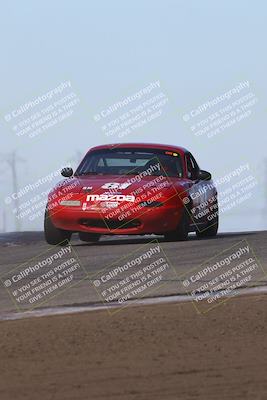 media/Oct-26-2025-CalClub SCCA (Sun) [[8ce1e69566]]/Group 5/Grapevine/